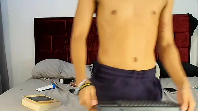Bryan_Santos_z webcam