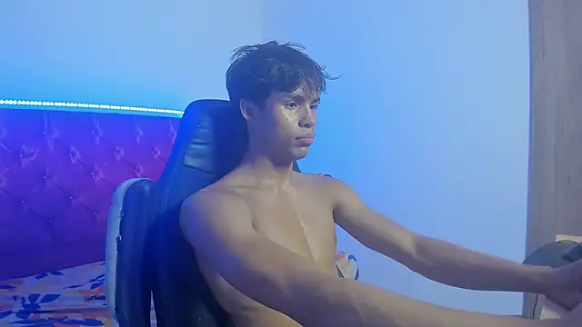 skinny_sam webcam