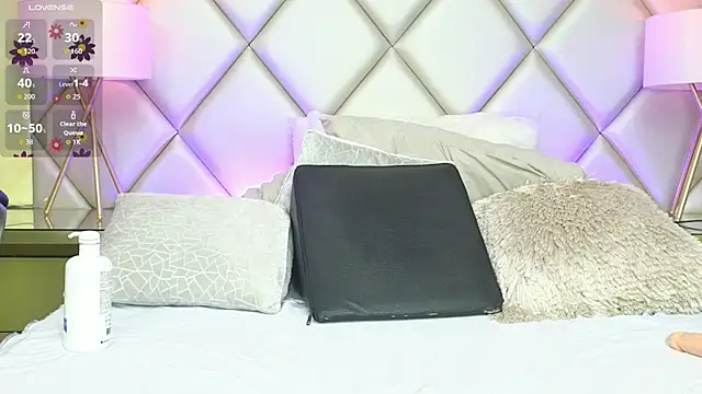 LenaThomson webcam