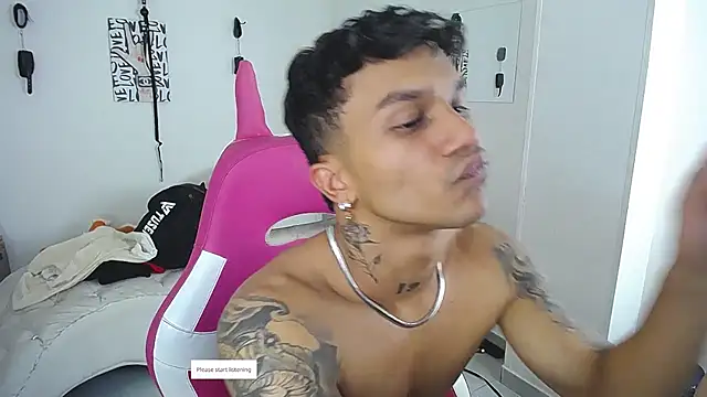 Leonard_Price webcam
