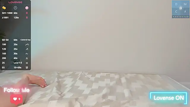 MinaDiamondd webcam