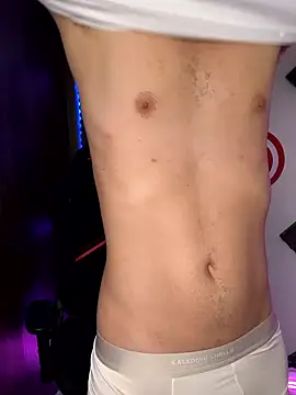 bigryann23 - Bigryann23's free webcam - UK Sex Cams