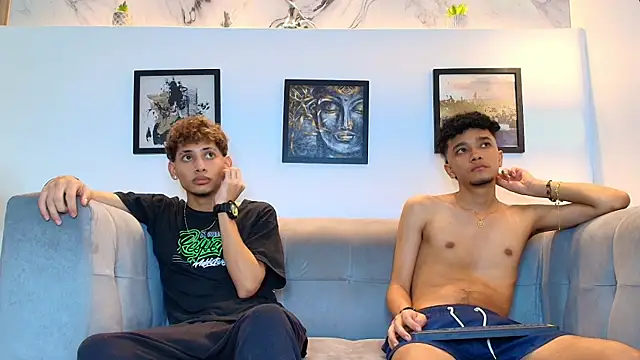 young_boys_hell - YOUNG_BOYS_HELL's free webcam - UK Sex Cams