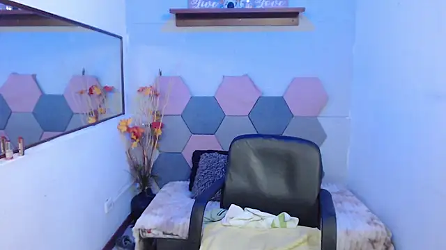 CharloteTaylor_ webcam