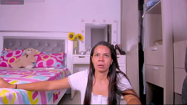 sharonDulce webcam