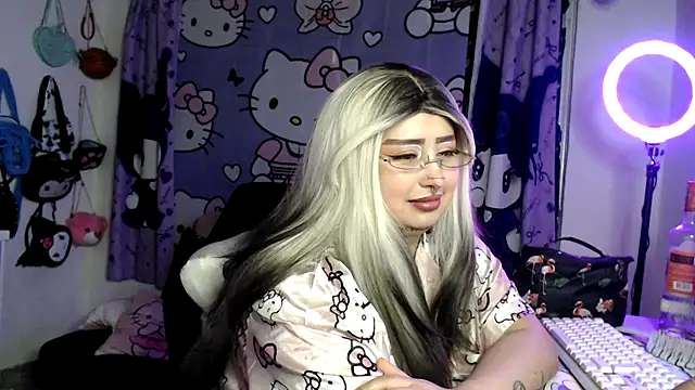 lussyevans24 webcam