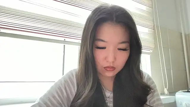 EmmaLeexth webcam