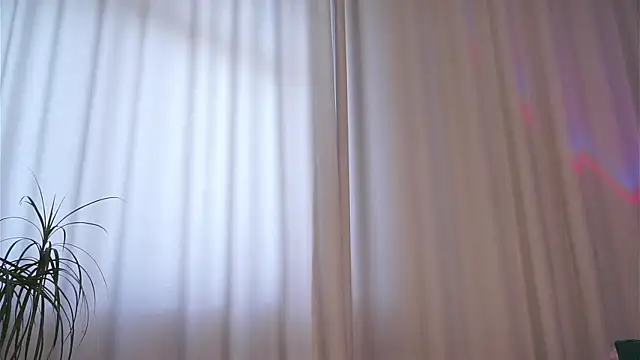 BrittGupton webcam