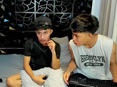 roberthugecock webcam