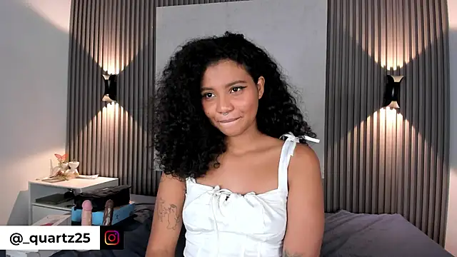 Zafiiraa webcam