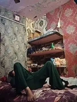Miss_Sahiba webcam