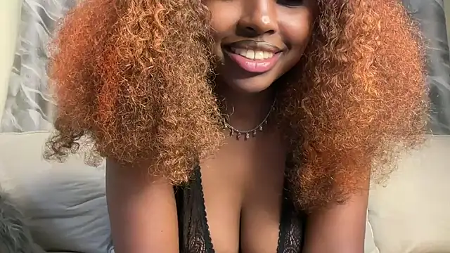 chocolate_queen2 - Chocolate_queen2's free webcam - UK Sex Cams