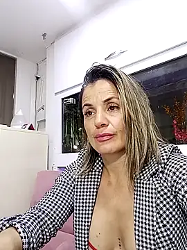 sweetfantasyy69 webcam