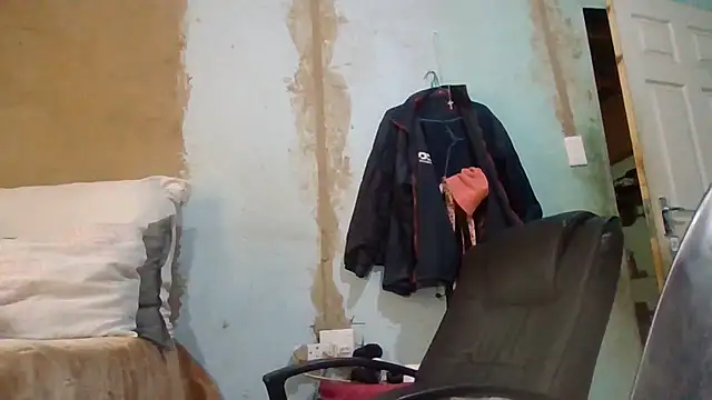 Nicky52 webcam