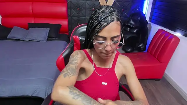 KarlaSlutSkinny__ webcam