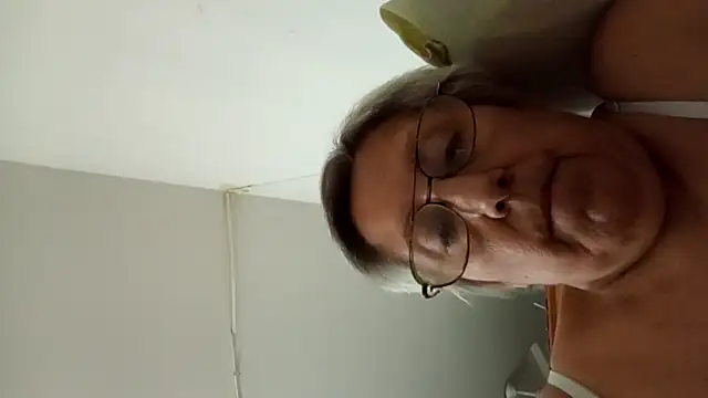 Marce1903 webcam