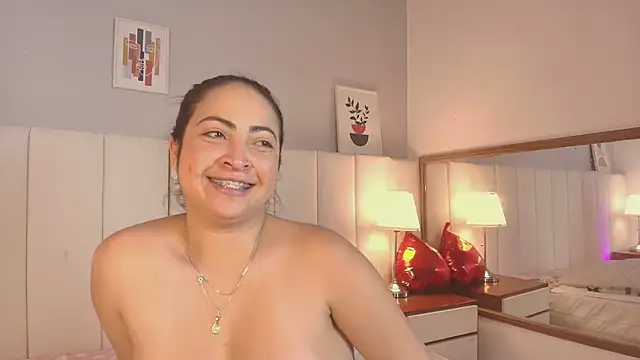 AlanaWesst webcam