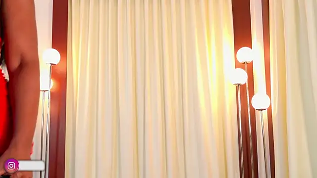 lissetlong69 webcam