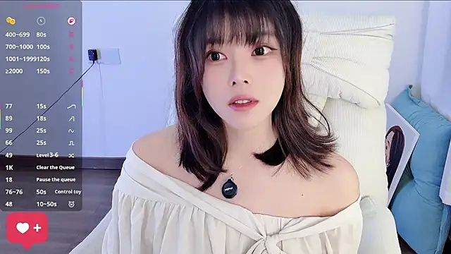 peachy_kiss Stripchat cam model
