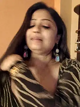 deepu_urs (Ask my age) - Doggy style ass show