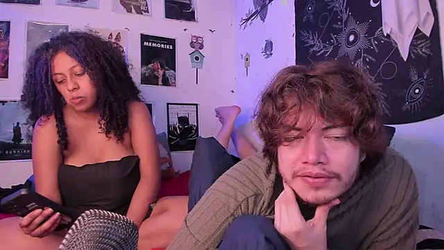 hothoneychile live sex cam