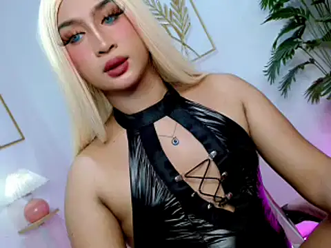 Model: fuckable_Thanya