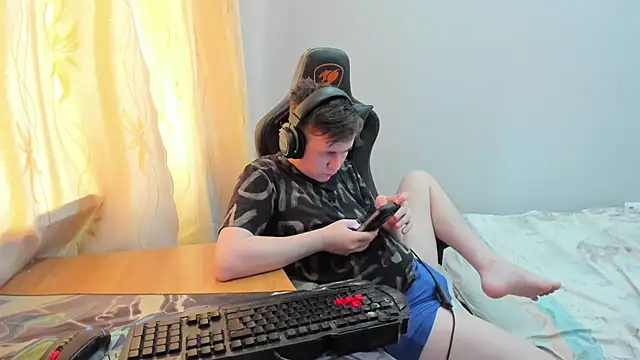 iliaskrislove webcam