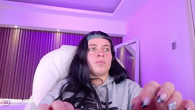 Lucy_Smith2 webcam
