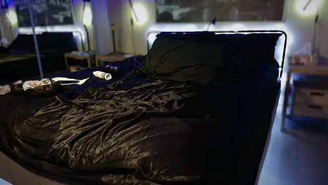 FoxxMiky7447 webcam