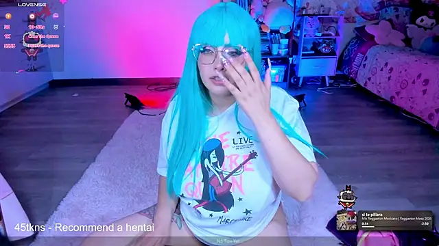AlyssaRomanova webcam