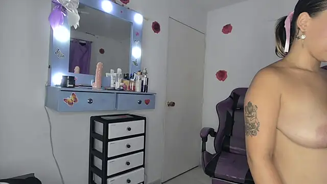 soffy_rosses webcam