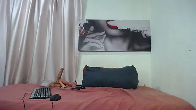 Kelly-001 webcam