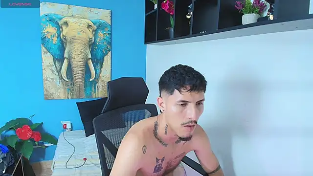 ALEXXXTREM69 webcam