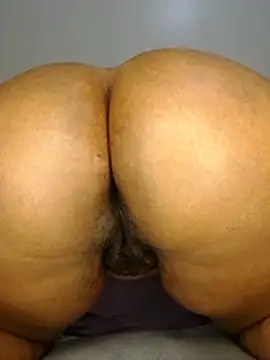 Pfarelo1224 webcam