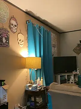denverfwb (Ask my age) - omg im horny