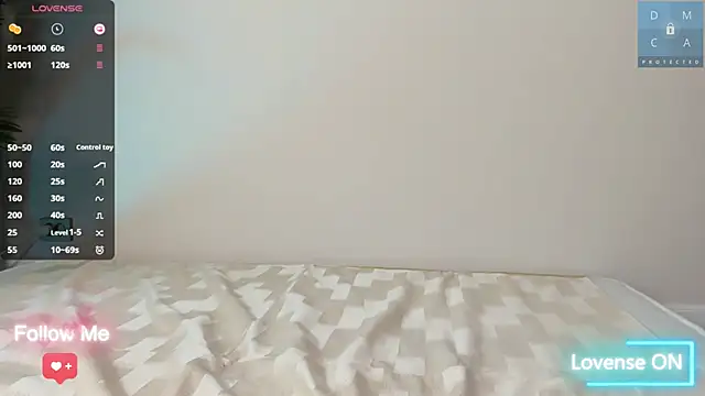 MinaDiamondd webcam