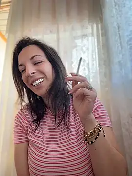 Almmaxxxx webcam