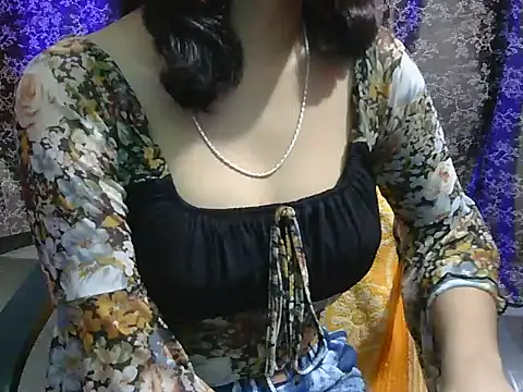 Adorable_Ayesha
