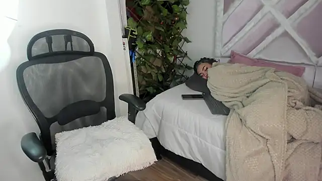 Tequilaaa11 webcam