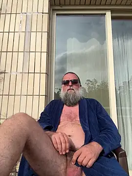 noitelivre (M mature) - Get naked