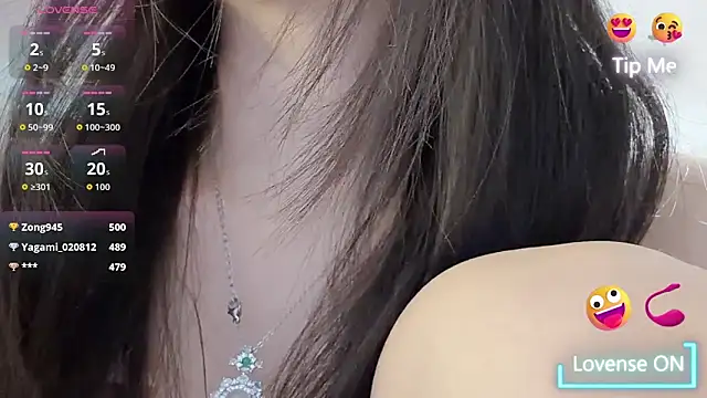 美女zhnlky在线直播