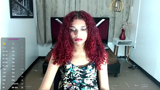 luisa__torres webcam