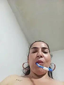MaryRoze_ webcam
