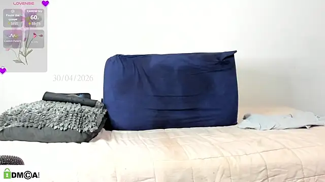 adenile5 webcam