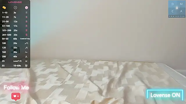 MinaDiamondd webcam