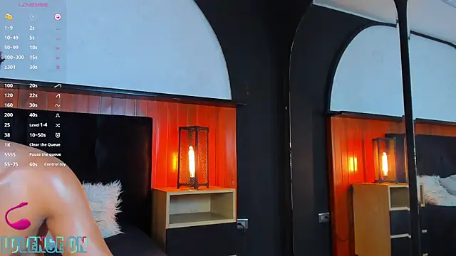 Leo_Savage_ webcam