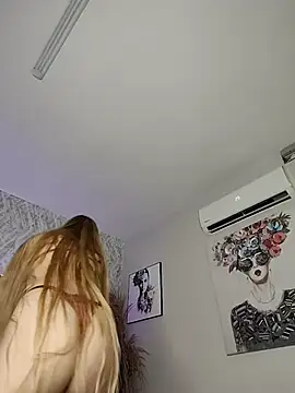 chiarabonds webcam