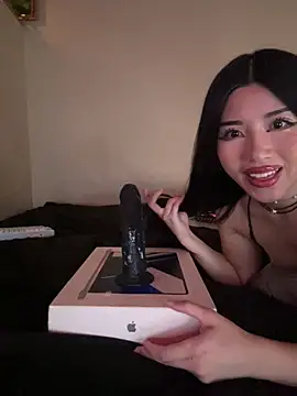 Webcam Model (Amanita_Bloom)  is live.Free join now!