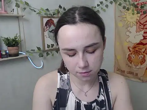 VeryVeryVeryShy_ webcam