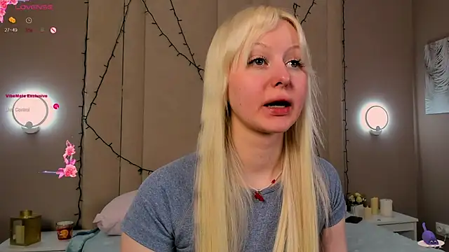 adelesilvy - AdeleSilvy's free webcam - UK Sex Cams